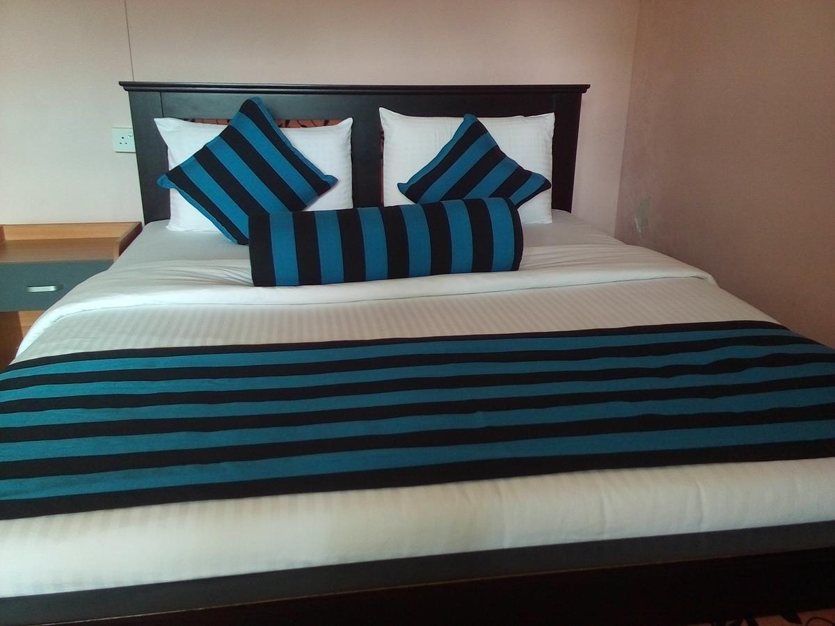 Blue Ribbon Homestay Ella Extérieur photo